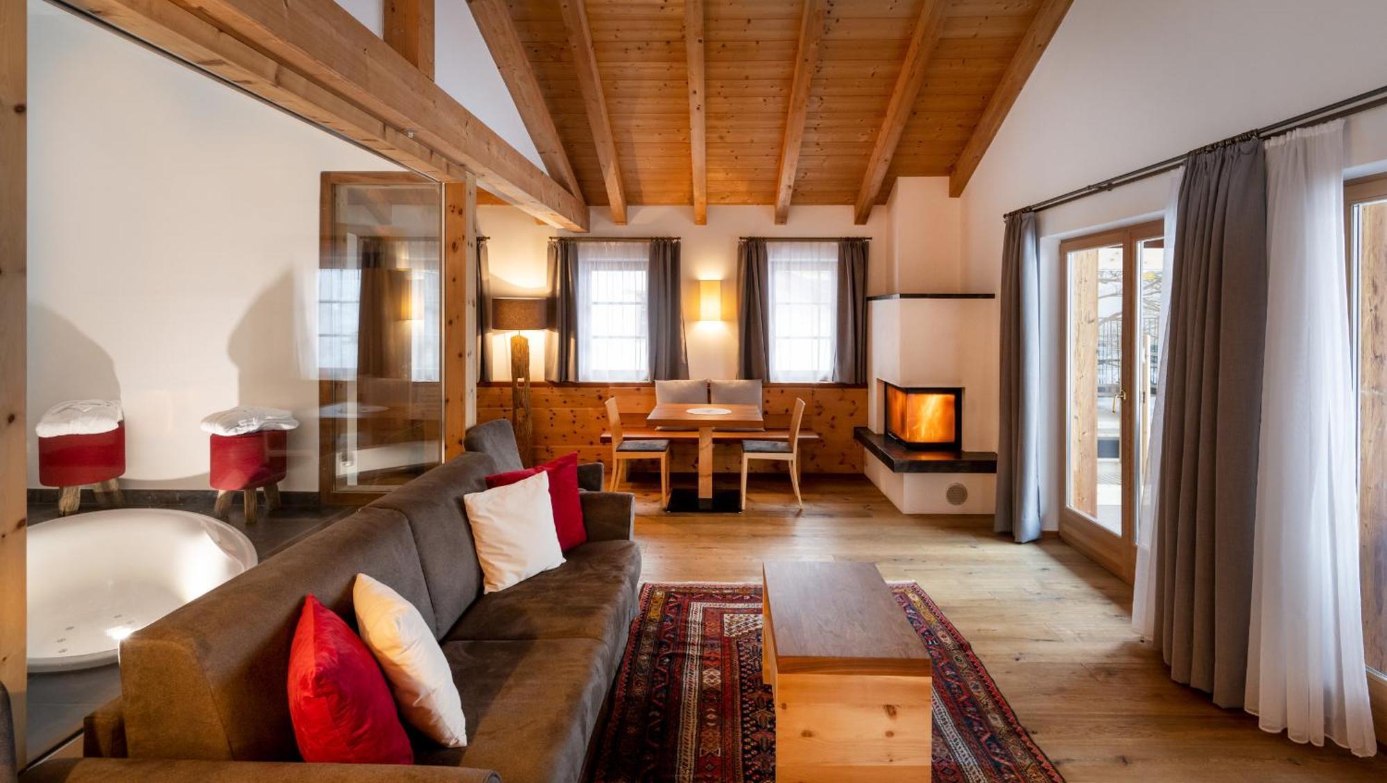 Ansitz Velseck-Residence Hotel 티레스 외부 사진